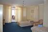 hotel_img